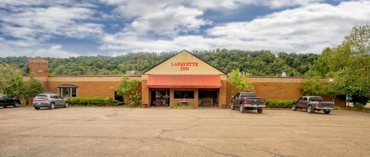 Lafayette Inn Moundsville Exteriör bild